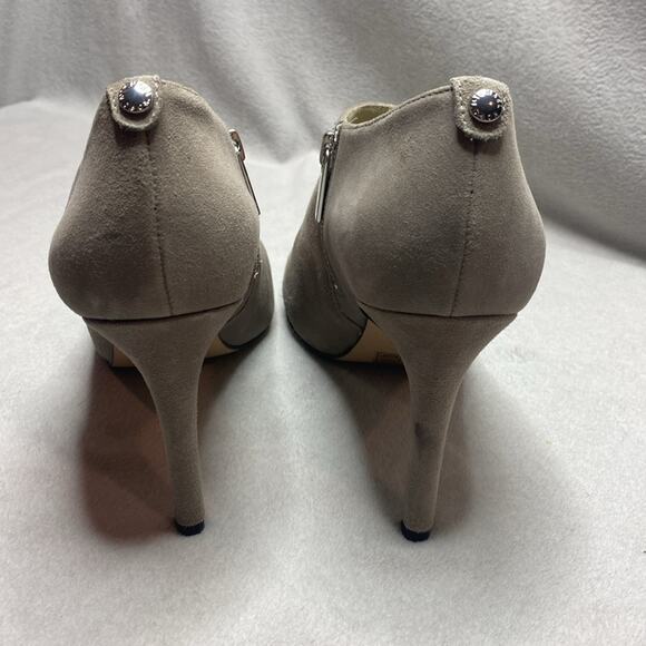 Michael Kors Heeled ankle booty tan/khaki leather size 8 1/2 - Picture 3 of 7